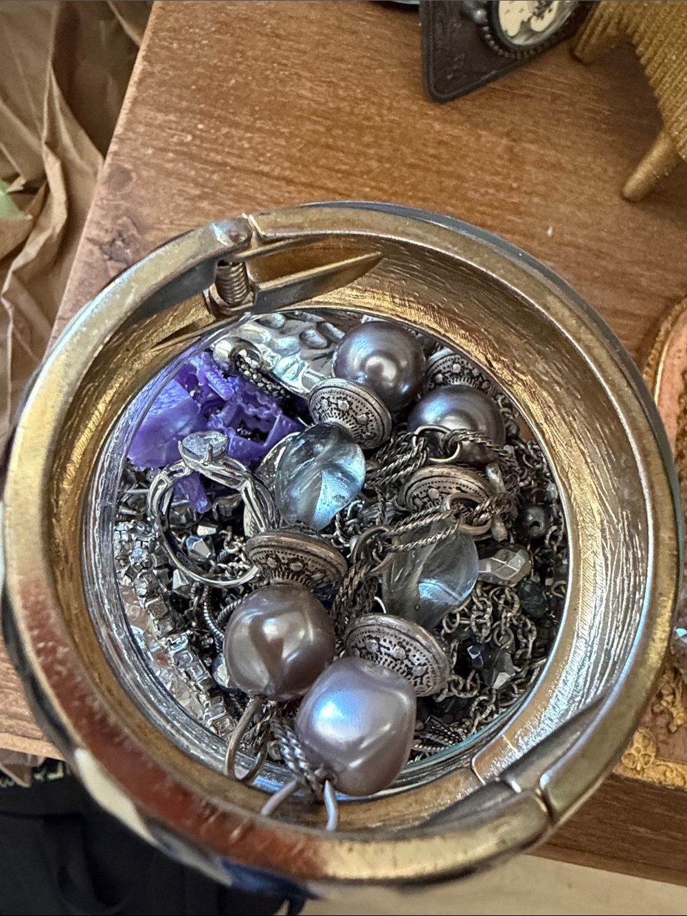 Heavy Metal, doesn’t mean a black heart mystery jewelry jar - Picture 6 of 8
